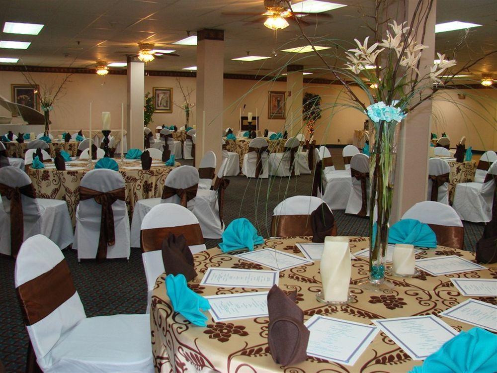 Clarion Hotel Jackson Northwest Екстериор снимка